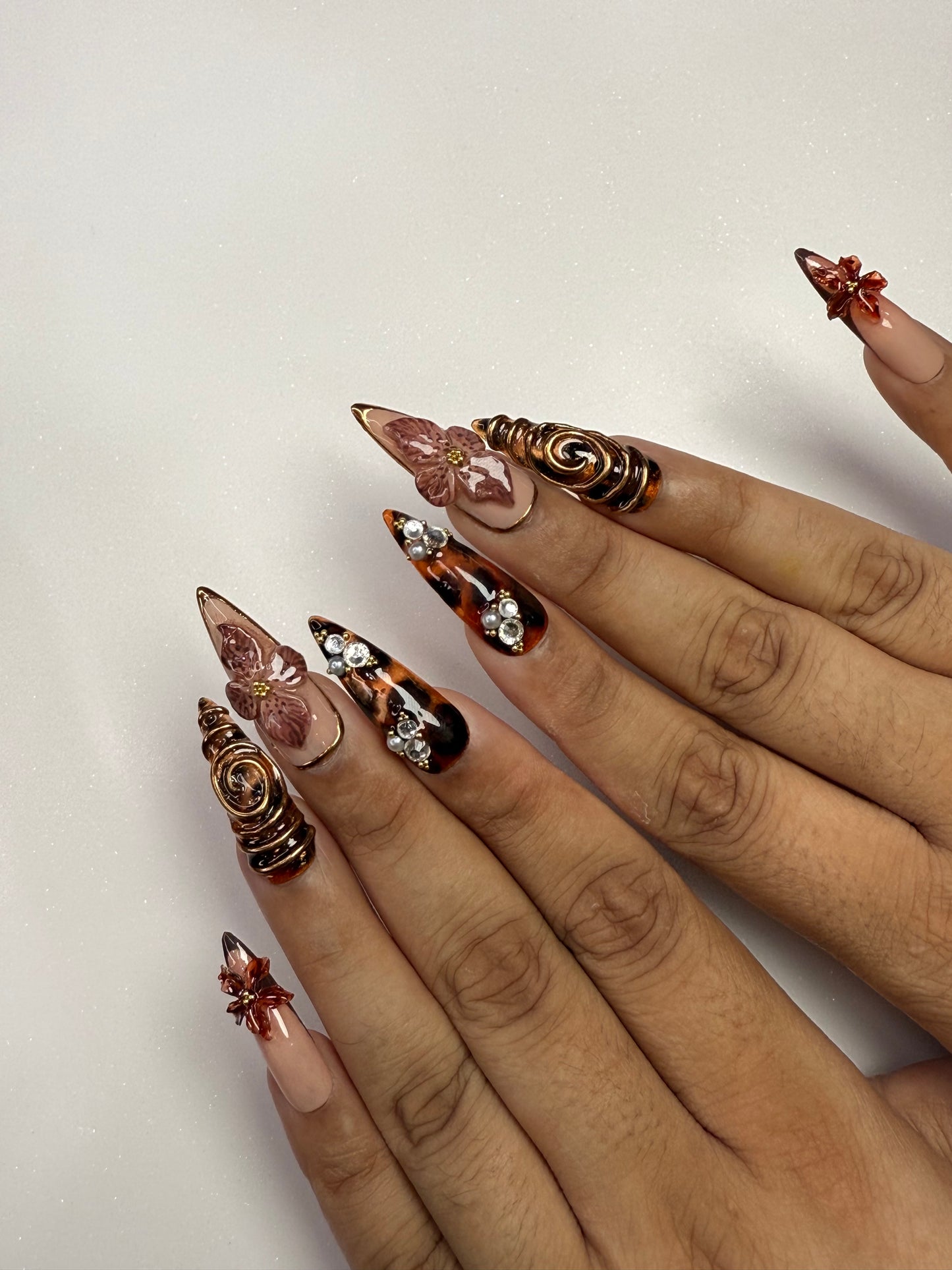 TORTOISESHELL FLORA LEGACY