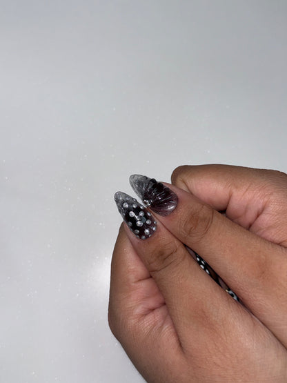 DOTS & WILD BLOOMS