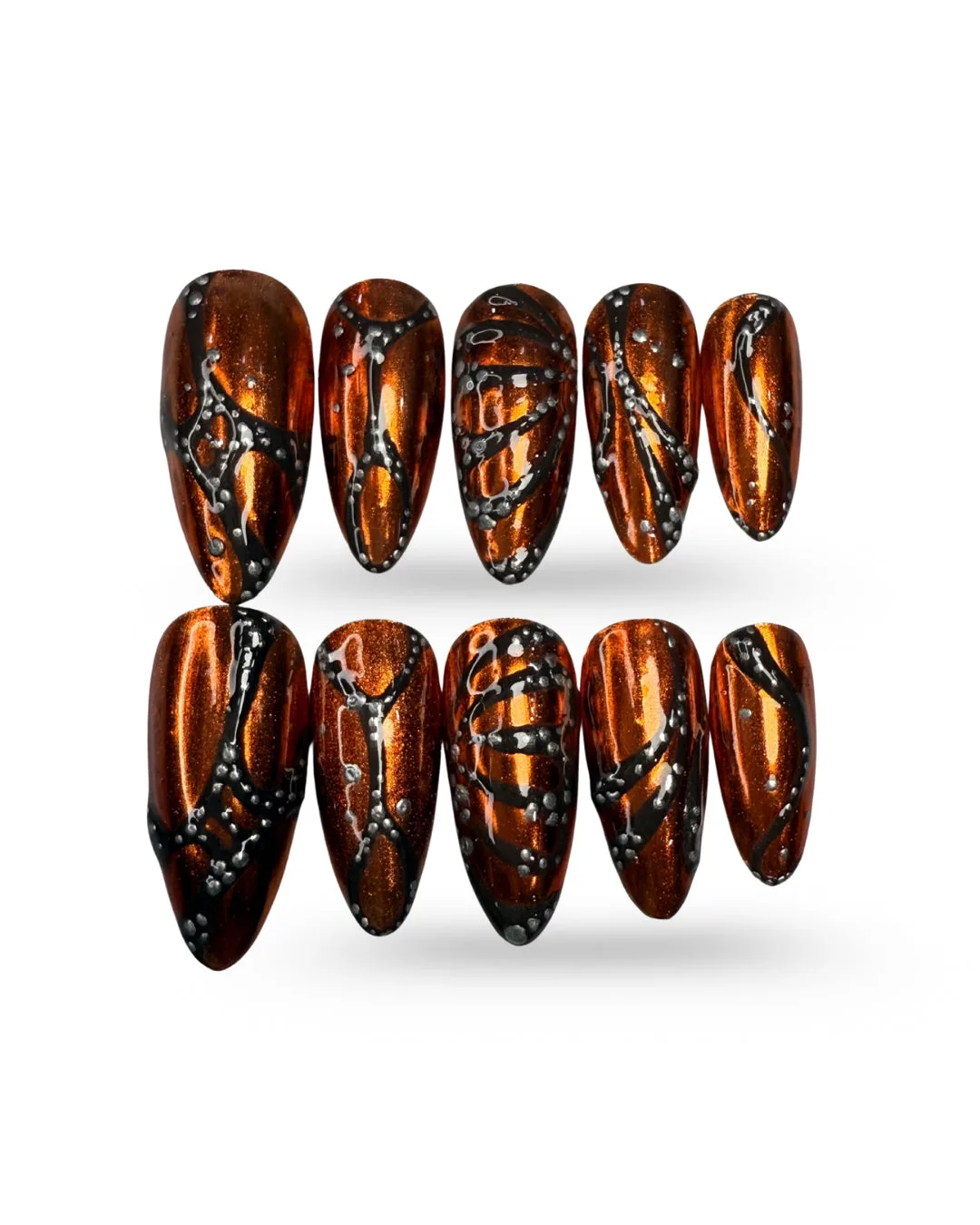 BUTTERFLY WING. Hand-painted autumn press-on nails