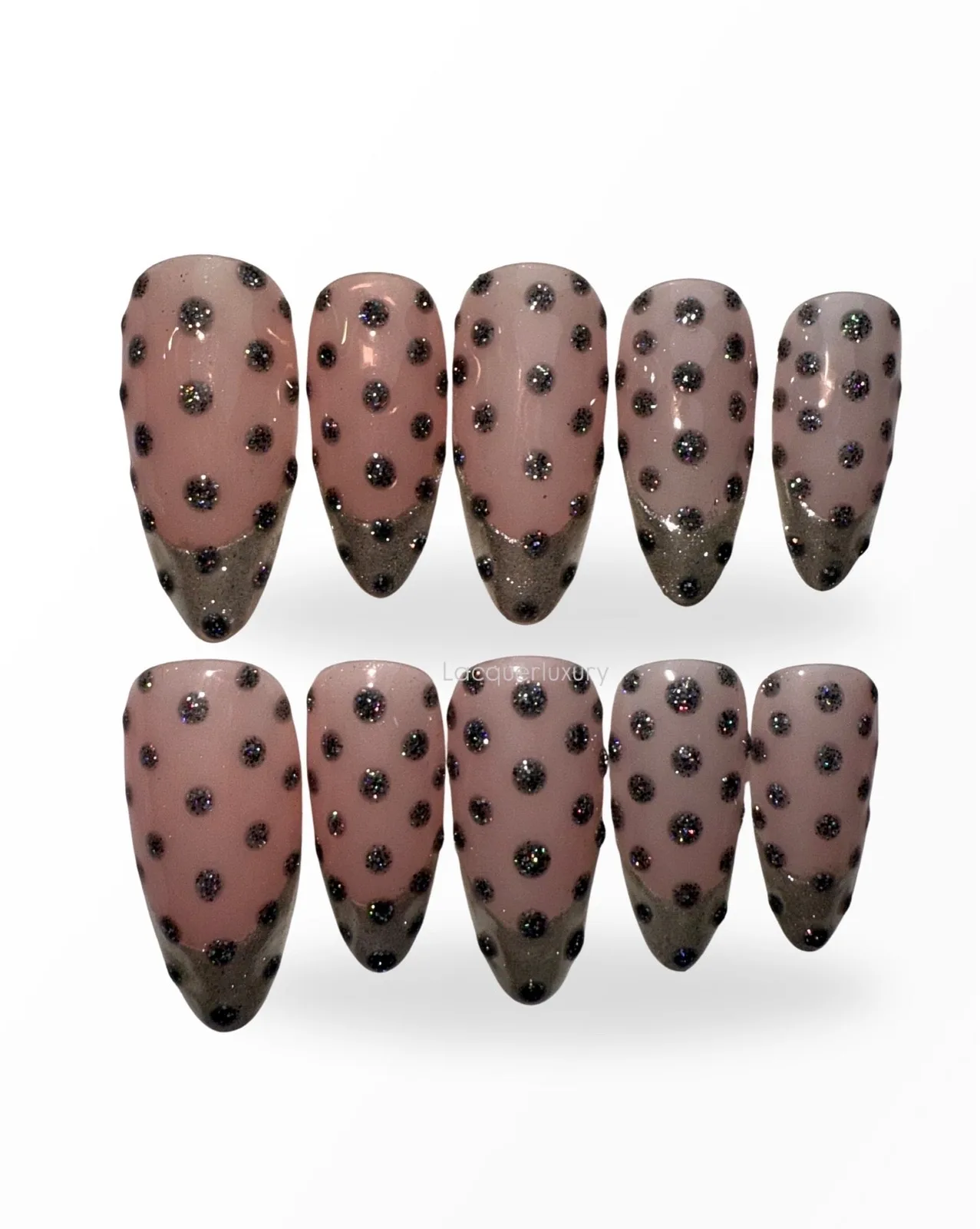 STARDUST. Hand-painted polka dots press-on nails